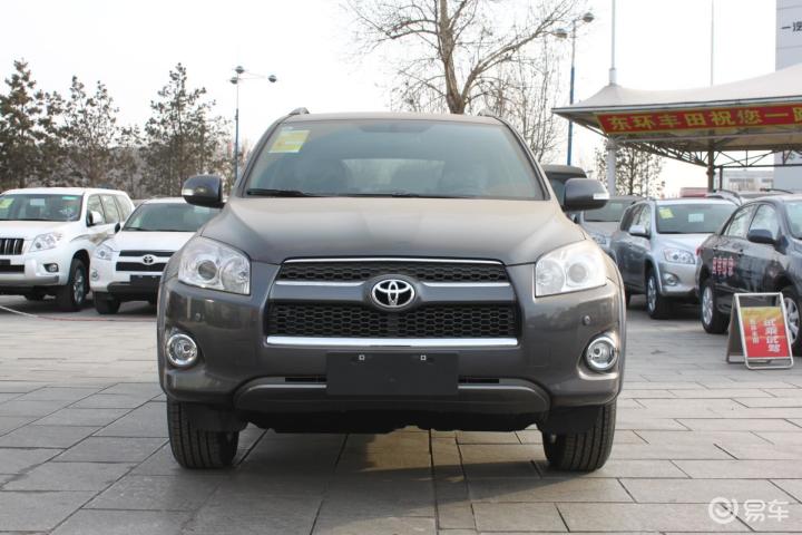 2012款 一汽丰田rav4 2.4l 自动 至臻导航版