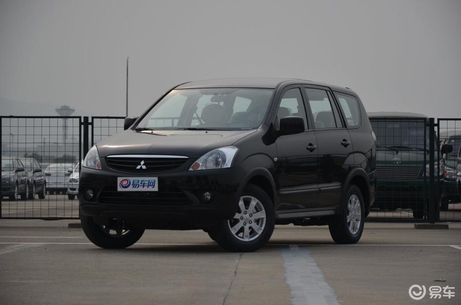 君阁外观-尊爵黑