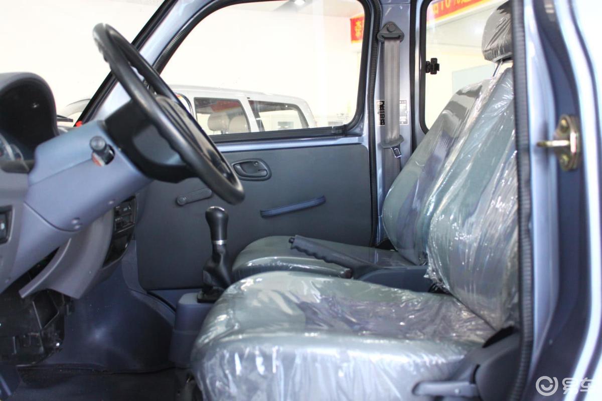 【佳宝v522011款v52 实用型空间汽车图片-汽车图片大全】-易车