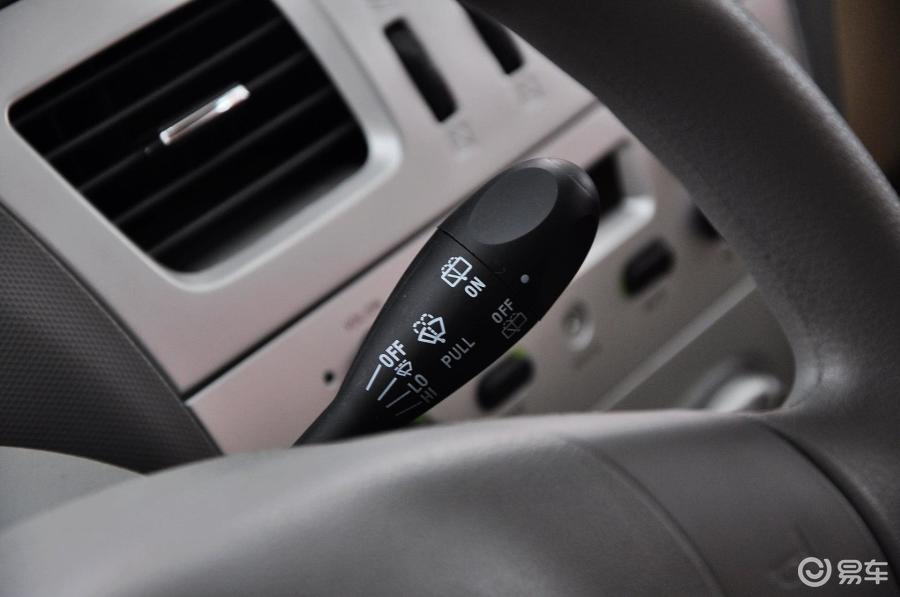 【路宝2012款灵动 1.