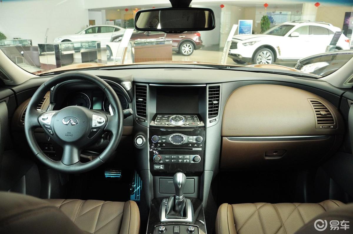 【英菲尼迪fx2013款37 超越版内饰汽车图片-汽车图片大全】-易车