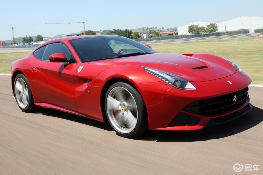 【法拉利f12 berlinetta汽车图片-汽车图片大全】-易车网