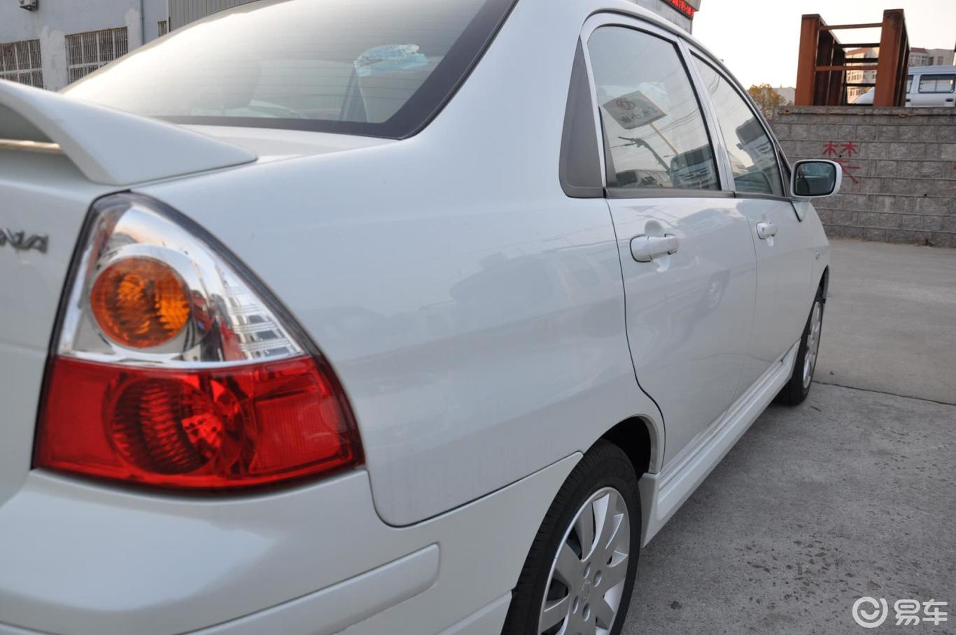 【铃木利亚纳三厢 a  1.4l 手动 三厢 标准型】铃木利亚纳三厢_a  1.