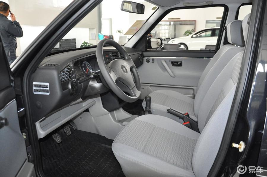 【捷达2012款伙伴前排空间汽车图片-汽车图片大全】-易车