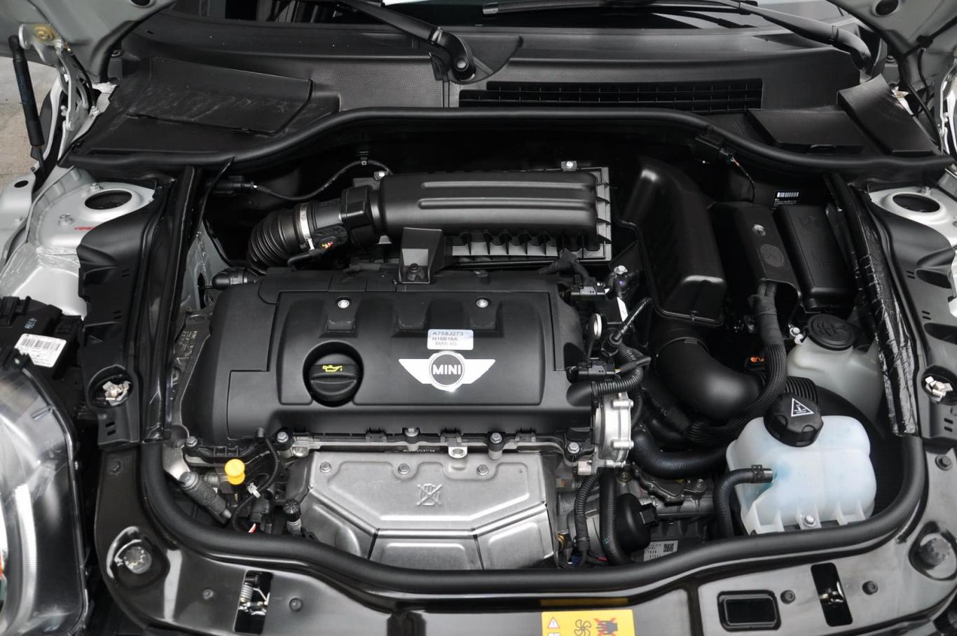 mini coupecooper发动机