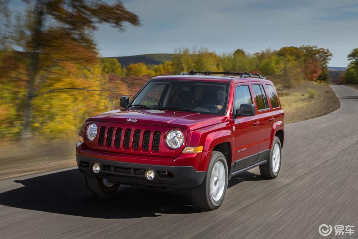 【自由客2015款2.4l 自动 运动版外观汽车图片-汽车图片大全】-易车