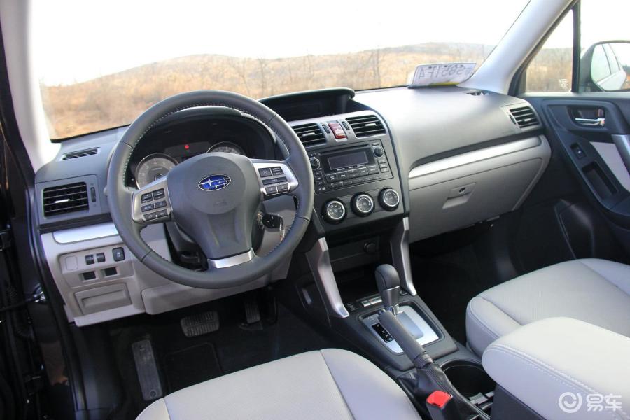 【森林人2013款2.0i 自动 豪华版内饰汽车图片-汽车图片大全】-易车网