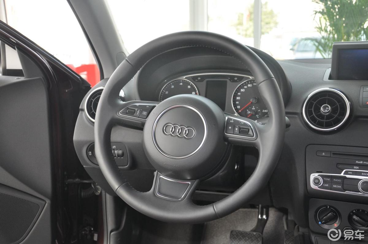 【奥迪a12012款1.