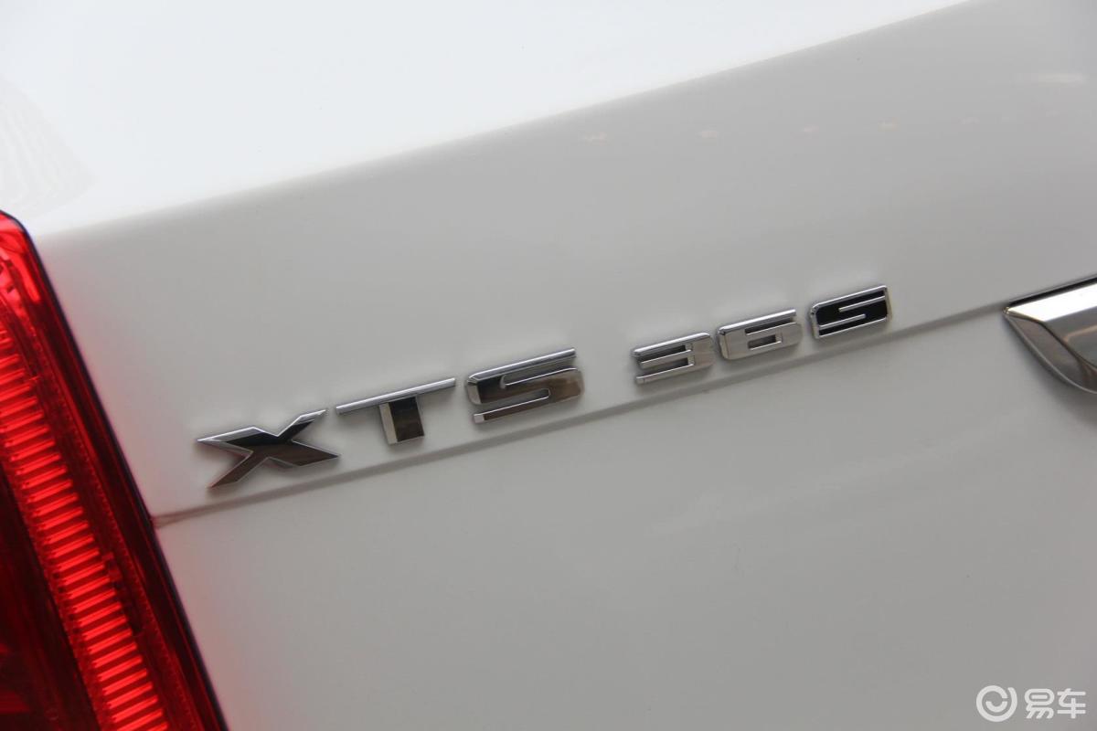 【凯迪拉克xts2013款36s 铂金版尾标汽车图片-汽车图片大全】-易车