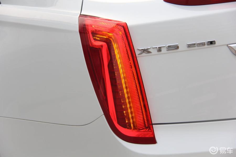 【凯迪拉克xts2013款28t 领先型尾灯汽车图片-汽车图片大全】-易车网