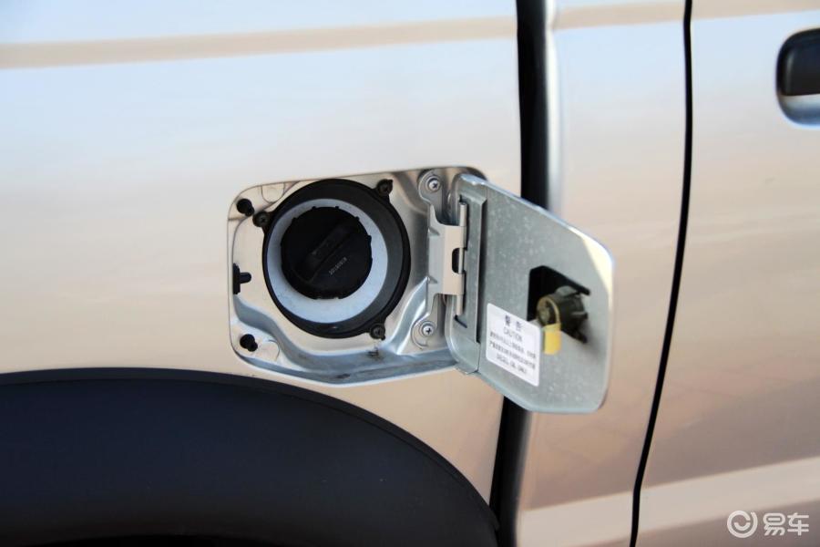 【锐骐皮卡2013款4wd qd80柴油标准版 国iv油箱盖汽车图片-汽车图片