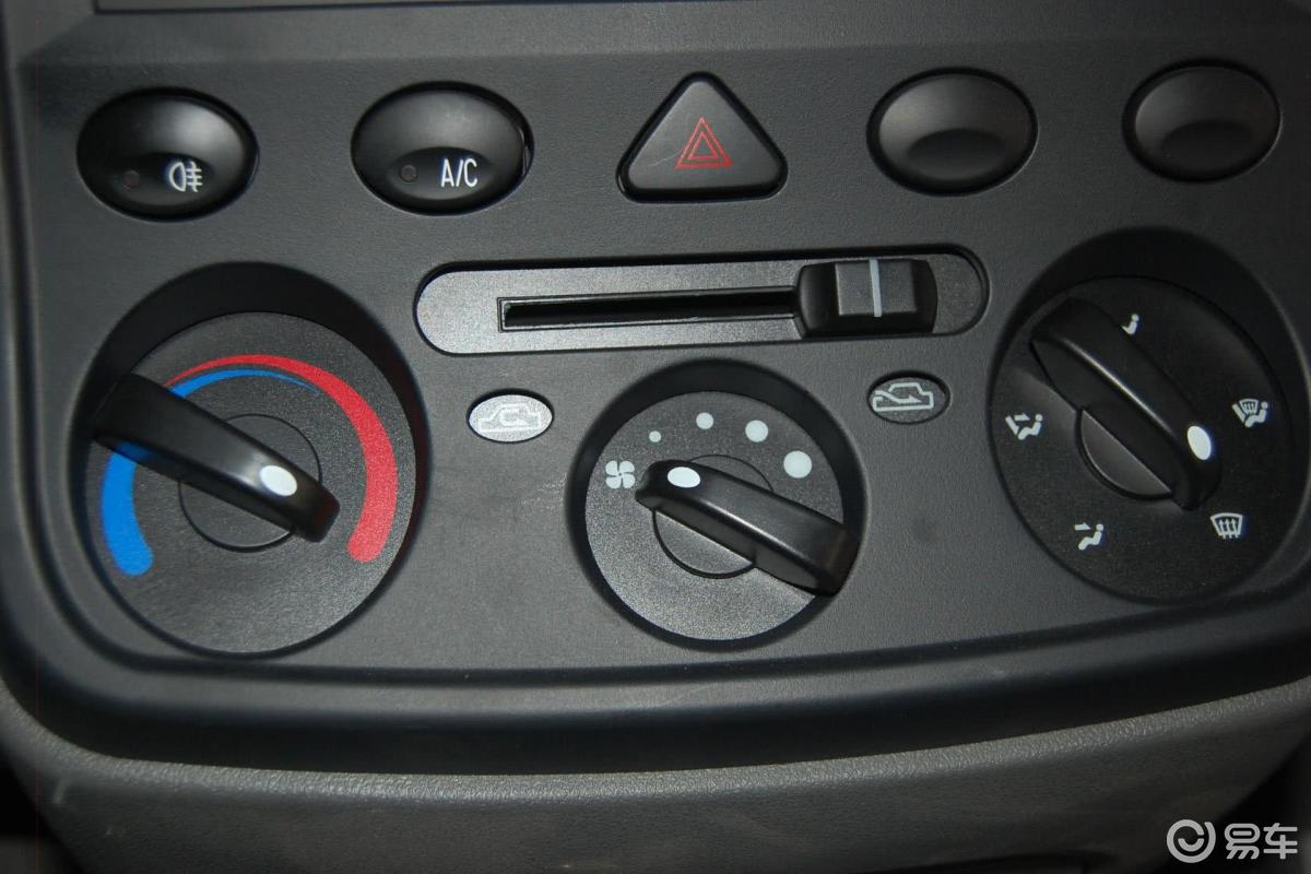 【五菱宏光s12010款1.2l 基本型空调汽车图片-汽车图片大全】-易车