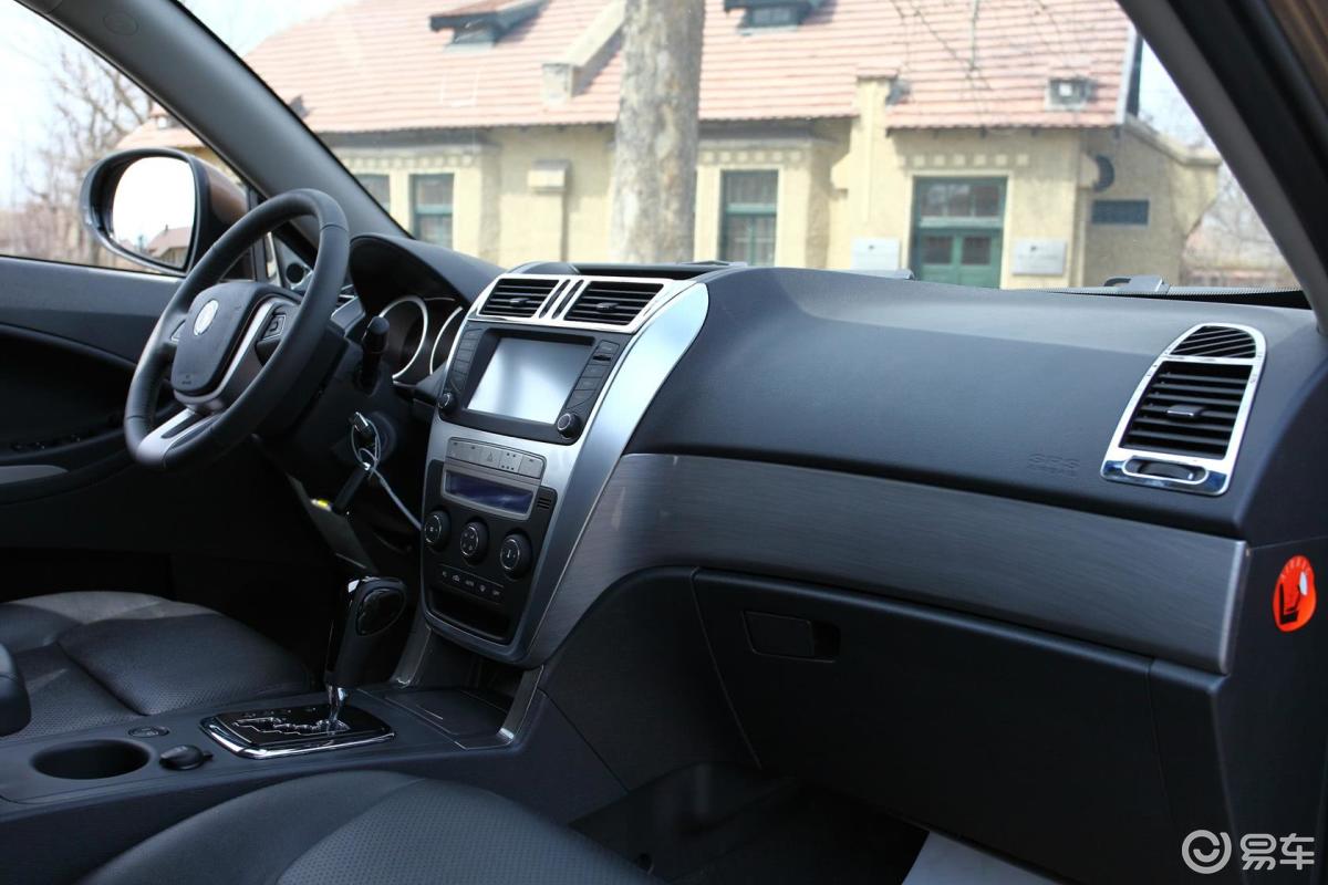 【吉利sx72014款2.0l 自动 豪华型内饰汽车图片-汽车图片大全】-易车