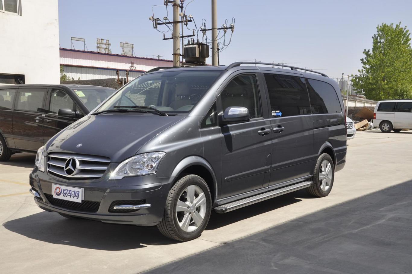 唯雅诺2.5l 礼遇版外观