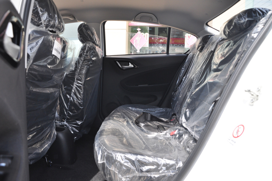 中华h230 中华h230空间-冰雪白图