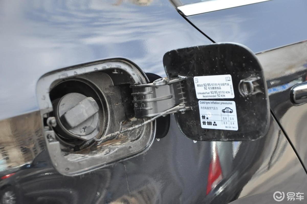 【速腾2012款1.6l 手动 舒适型油箱盖汽车图片-汽车图片大全】-易车