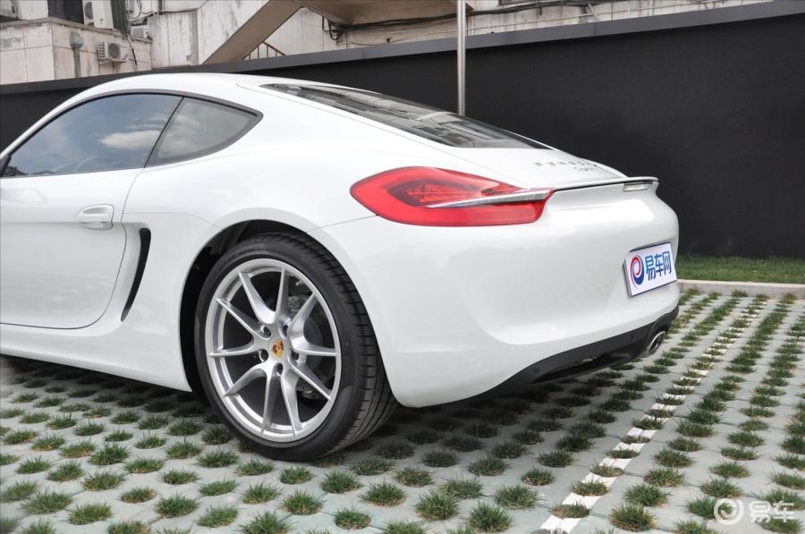 【保时捷cayman2013款cayman车尾局部汽车图片-汽车图片大全】-易车网