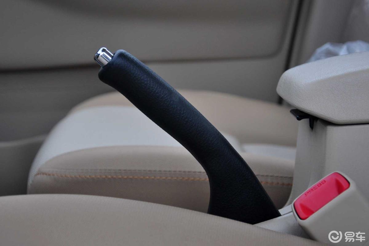 6l 手动 卓越版驻车制动(手刹,电子,脚刹)汽车图片-汽车图片大全】