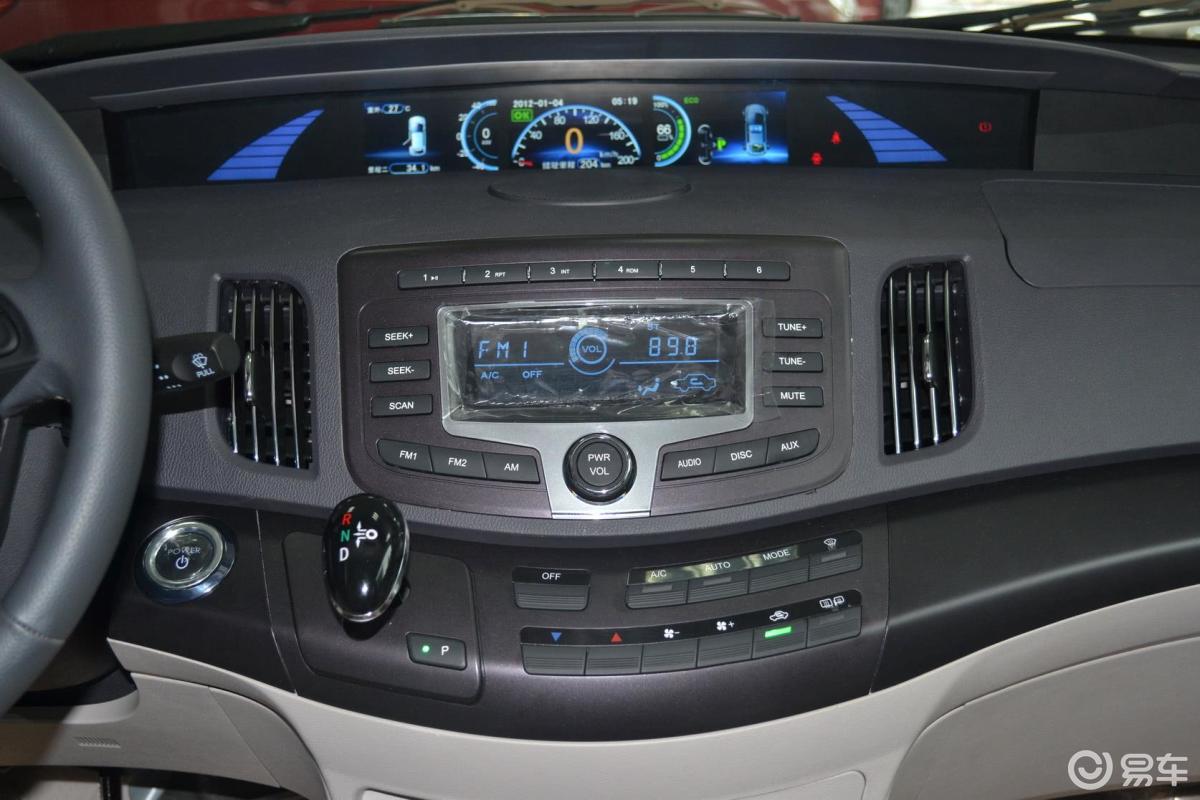 【比亚迪e62013款公务版中控台整体汽车图片-汽车图片大全】-易车