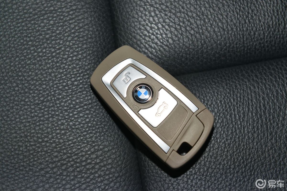 【宝马3系2013款320li 时尚型钥匙汽车图片-汽车图片大全】-易车