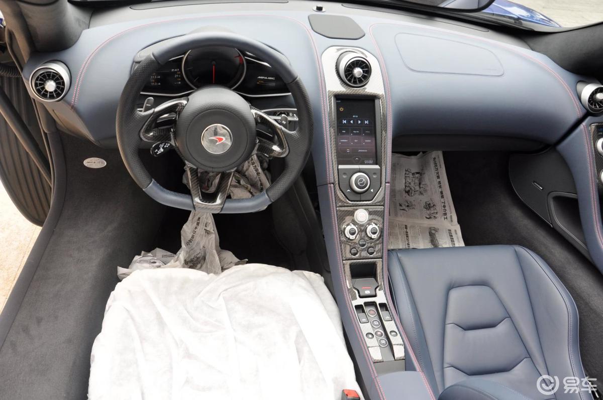 【迈凯伦12c2012款mp4-12c内饰全景正拍汽车图片-汽车图片大全】-易车