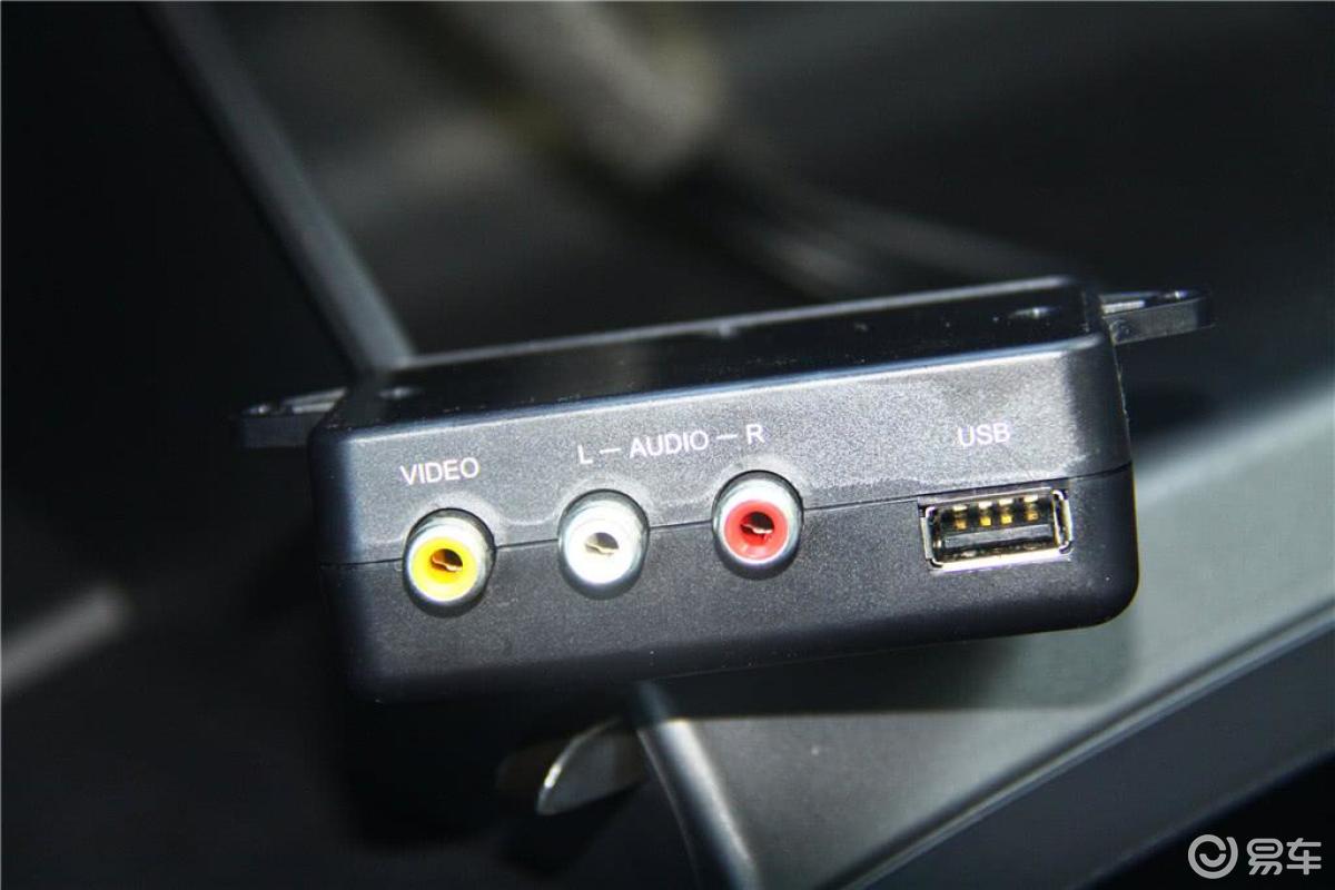 0l 自动 两驱 premiumusb接口汽车图片-汽车图片大全】-易车