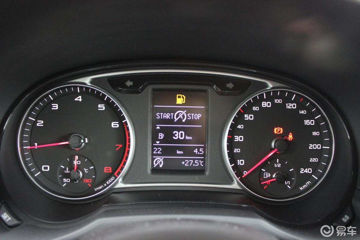【奥迪a12013款30tfsi ego 中国限量版仪表盘背光显示汽车图片-汽车