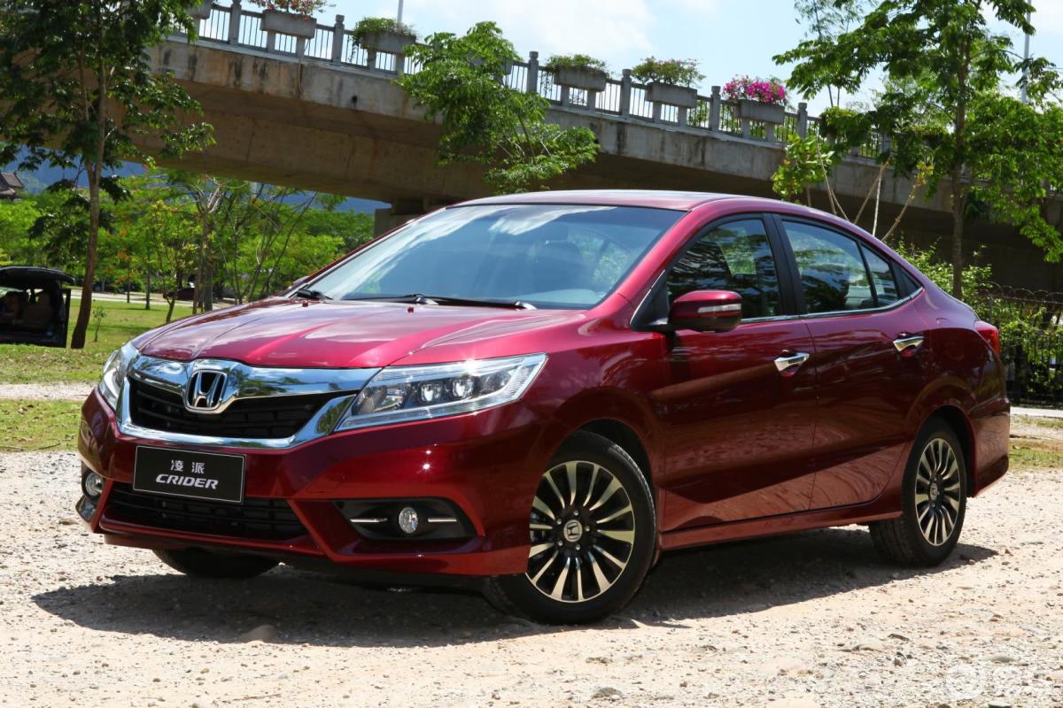 前45度(车头向左)