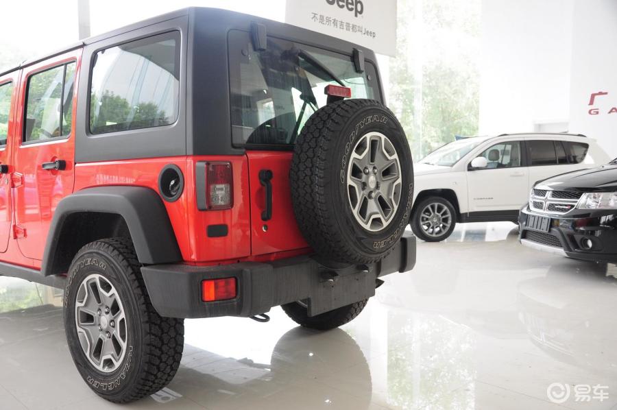 jeep牧马人(进口) 车尾局部图