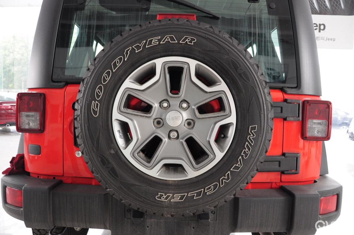 【牧马人2013款3.