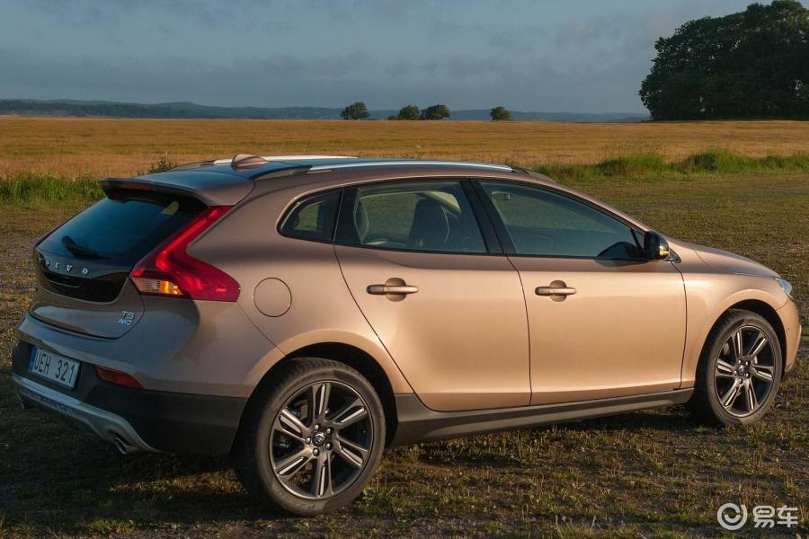 【沃尔沃v402019款t3 智雅版外观汽车图片-汽车图片大全】-易车