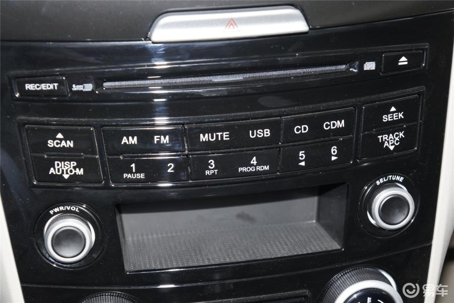 【奔腾b702012款1.