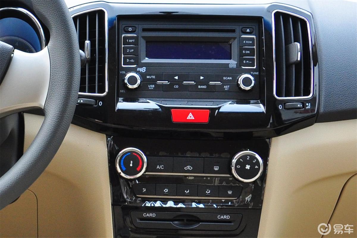 【奇瑞e32013款1.5l 风尚型中控台整体汽车图片-汽车图片大全】-易车