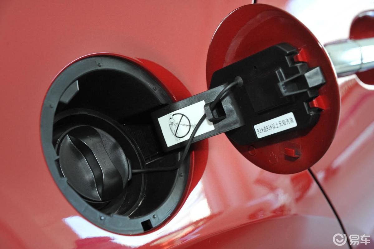 0l 自动 经典版油箱盖汽车图片-汽车图片大全】-易车