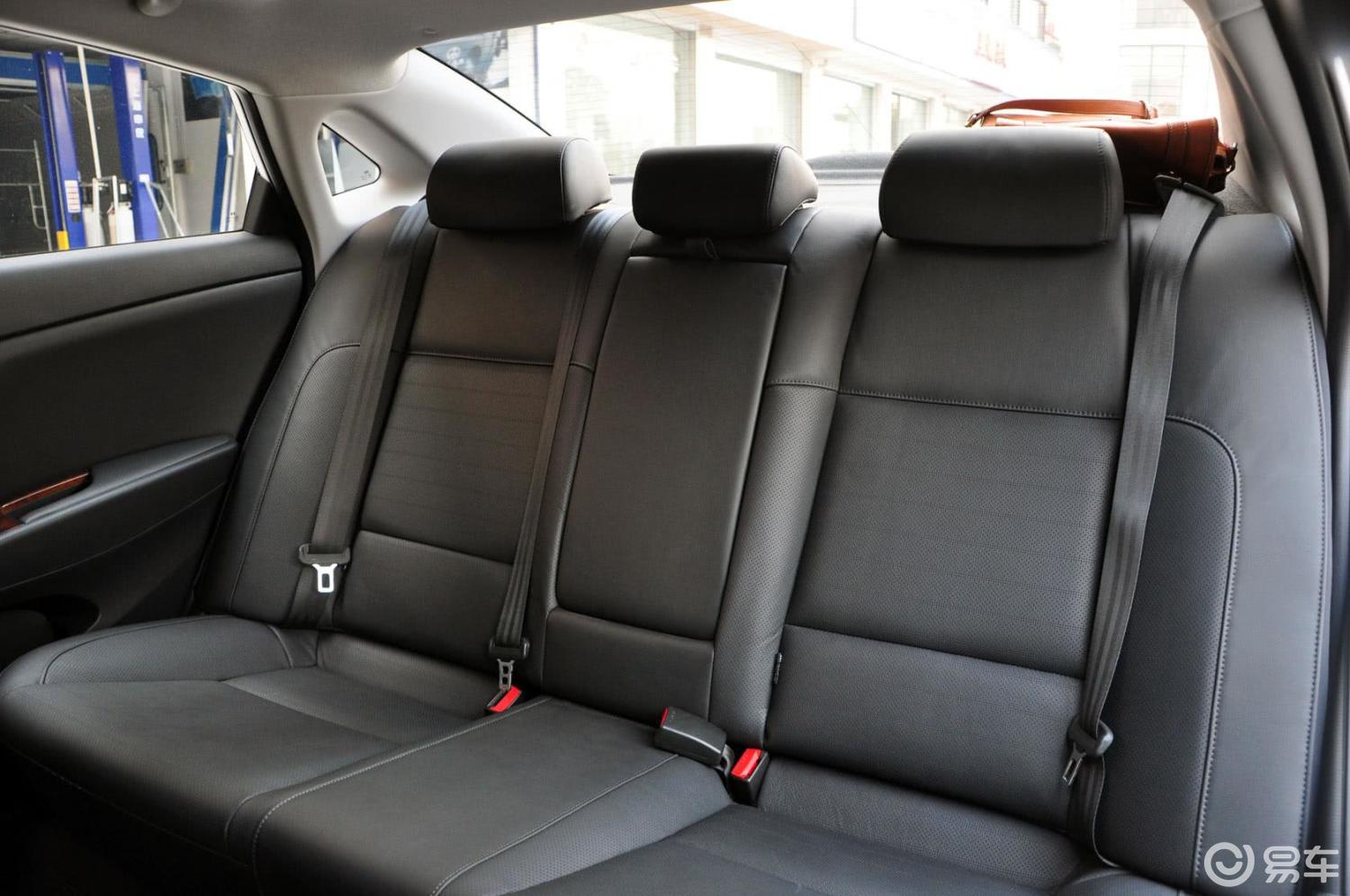 【名图2014款2.0l 自动 旗舰型后排座椅汽车图片-汽车图片大全】-易车