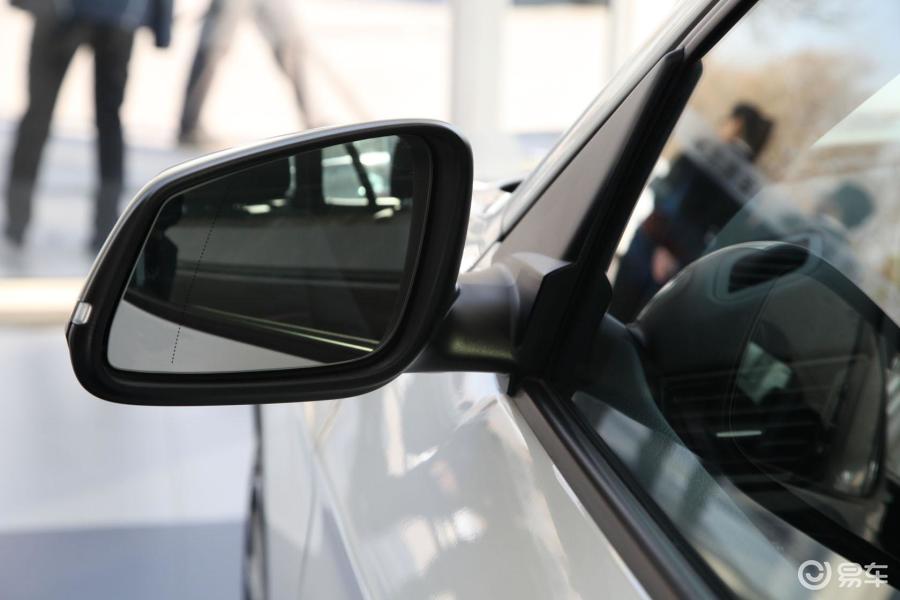 【宝马x12013款sdrive20i 运动设计套装后视镜镜面(后)汽车图片-汽车