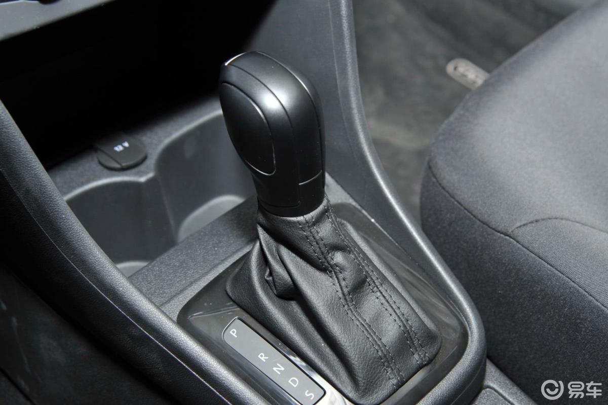 【桑塔纳2013款1.6l 自动 舒适版换挡杆汽车图片-汽车图片大全】-易车