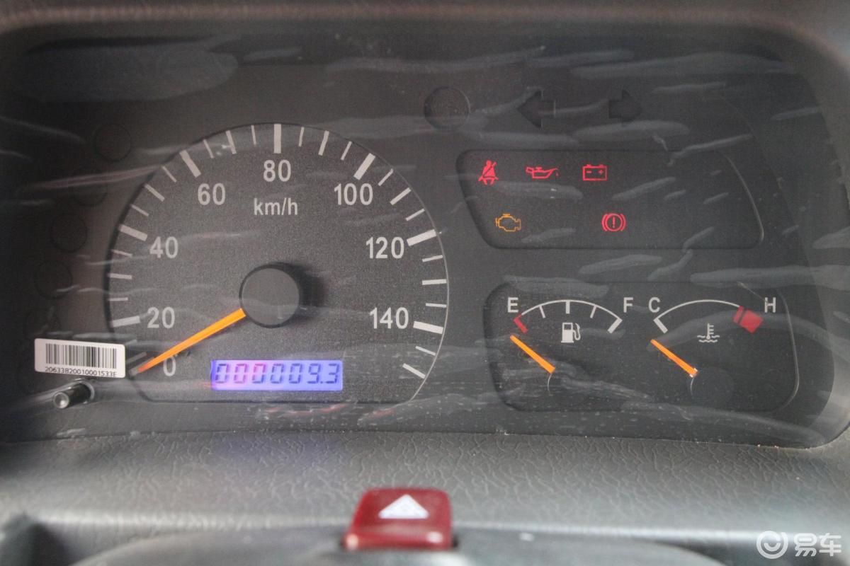 0l 手动 基本型1仪表盘背光显示汽车图片-汽车图片大全】-易车