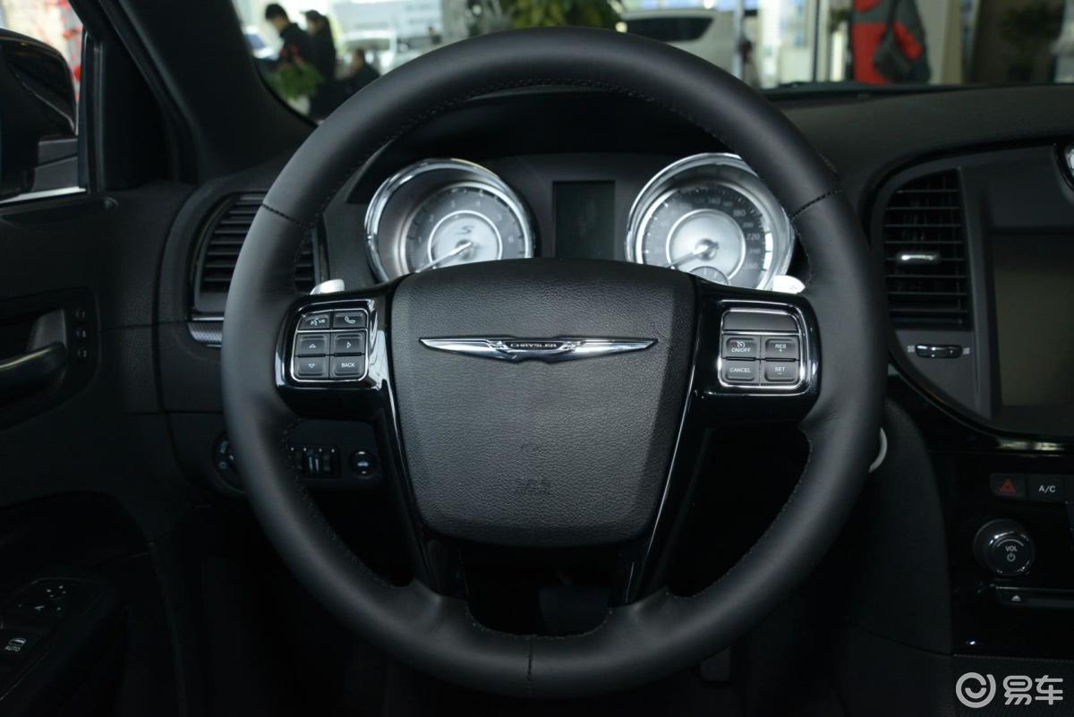 【克莱斯勒300c(进口)2013款s 3.