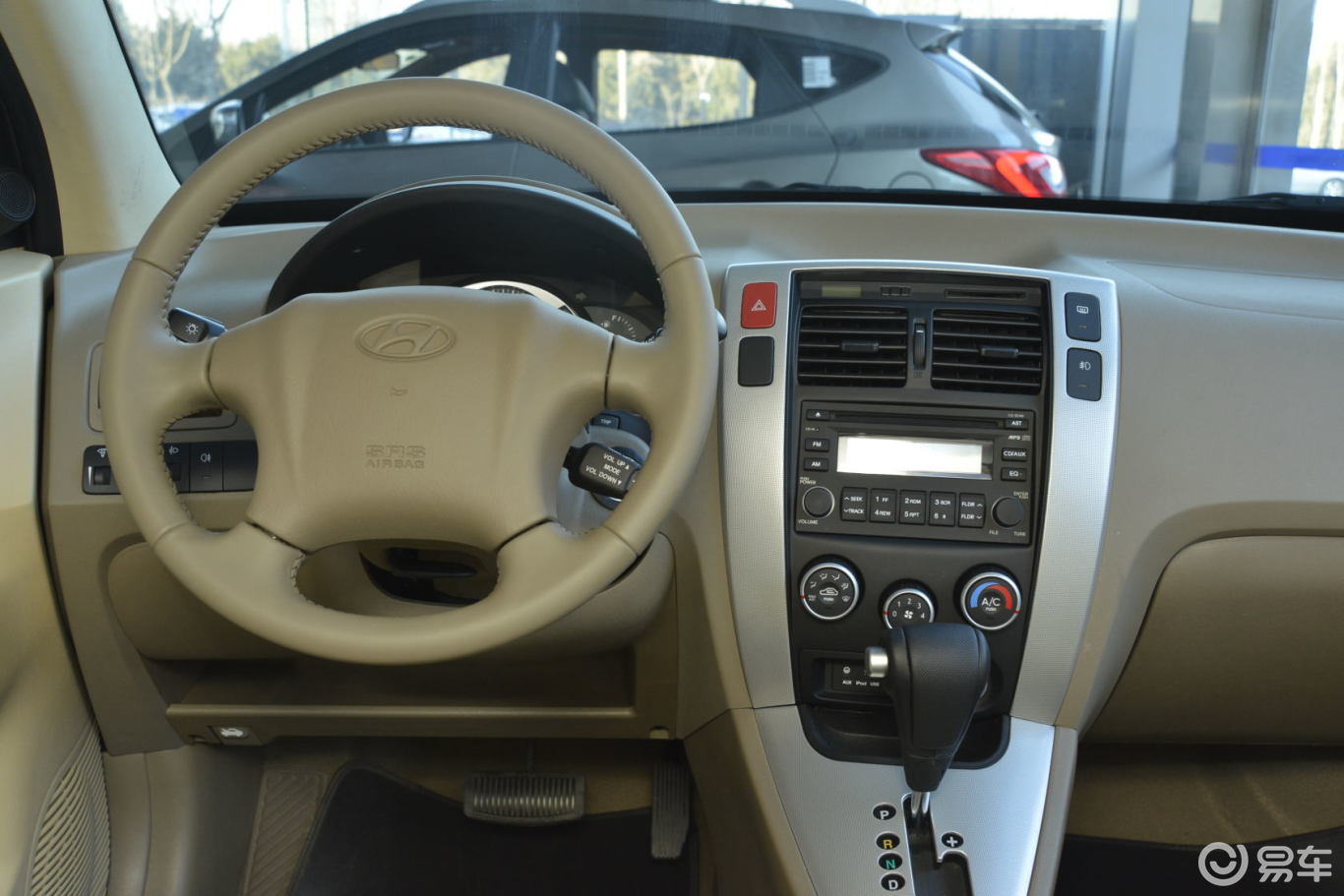 完整内饰(驾驶员位置)