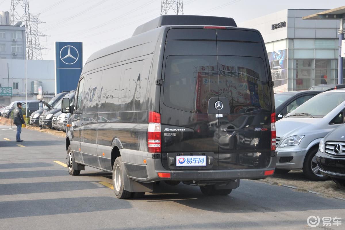 福建奔驰  凌特 2013款  2013款  尊旅2.2t 手动 长轴 17座  尊旅2.