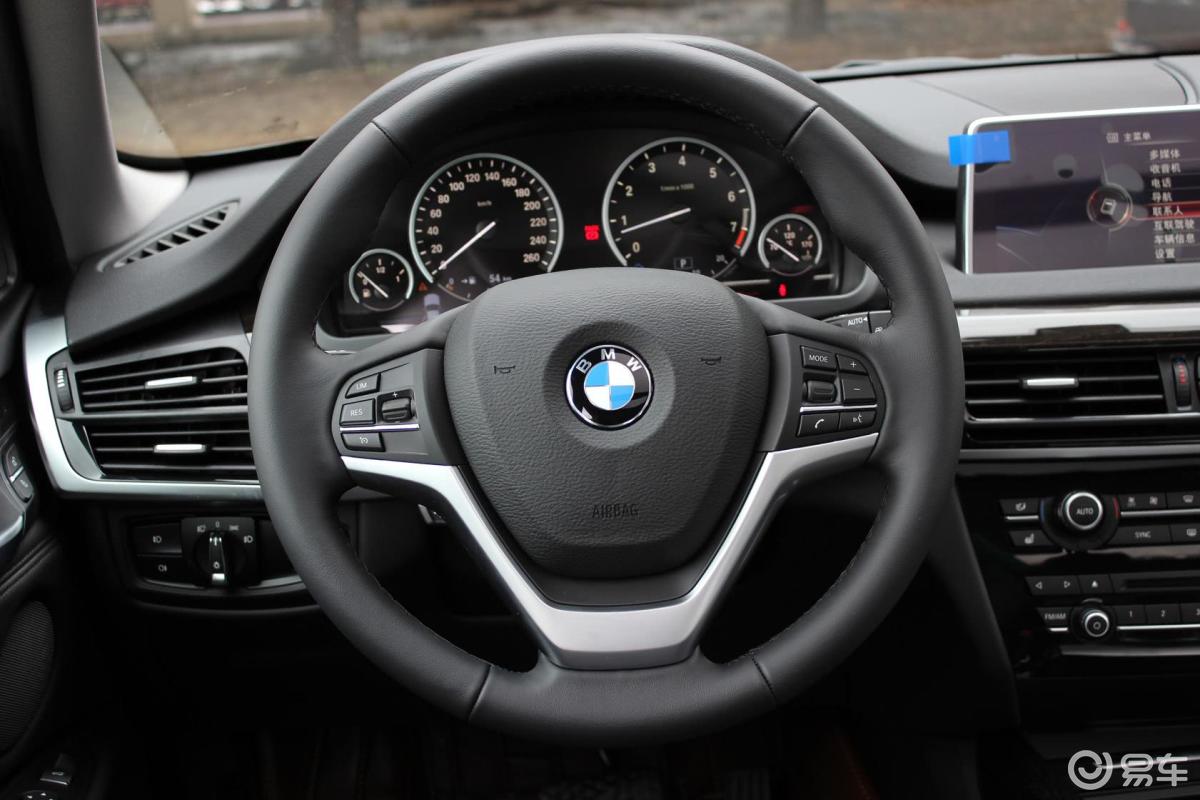 【宝马x5(进口)2014款xdrive35i 豪华型方向盘汽车图片-汽车图片大全