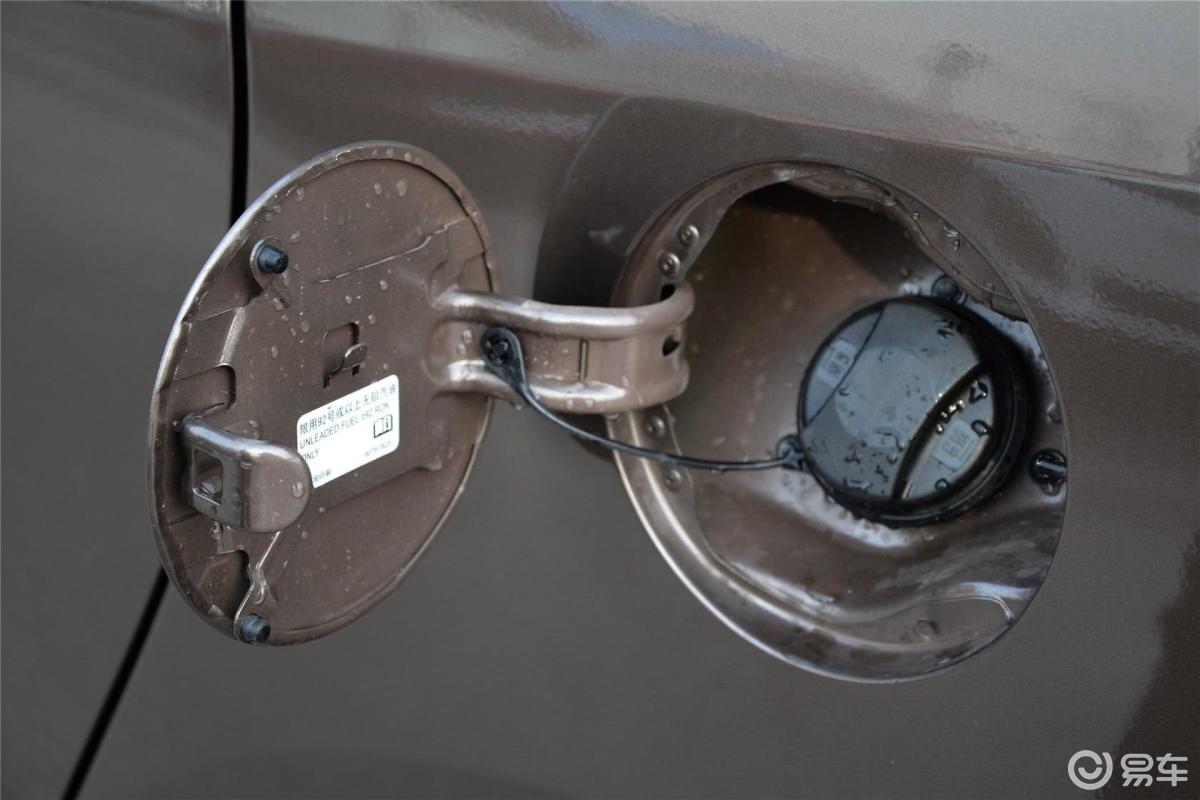 【别克gl82013款2.4l ct舒适版油箱盖汽车图片-汽车图片大全】-易车