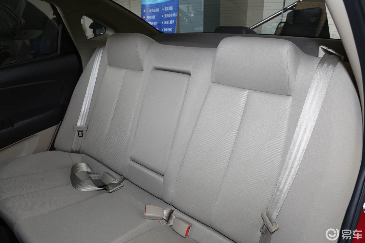 【悦动2011款1.6l gls 手动后排座椅汽车图片-汽车图片大全】-易车