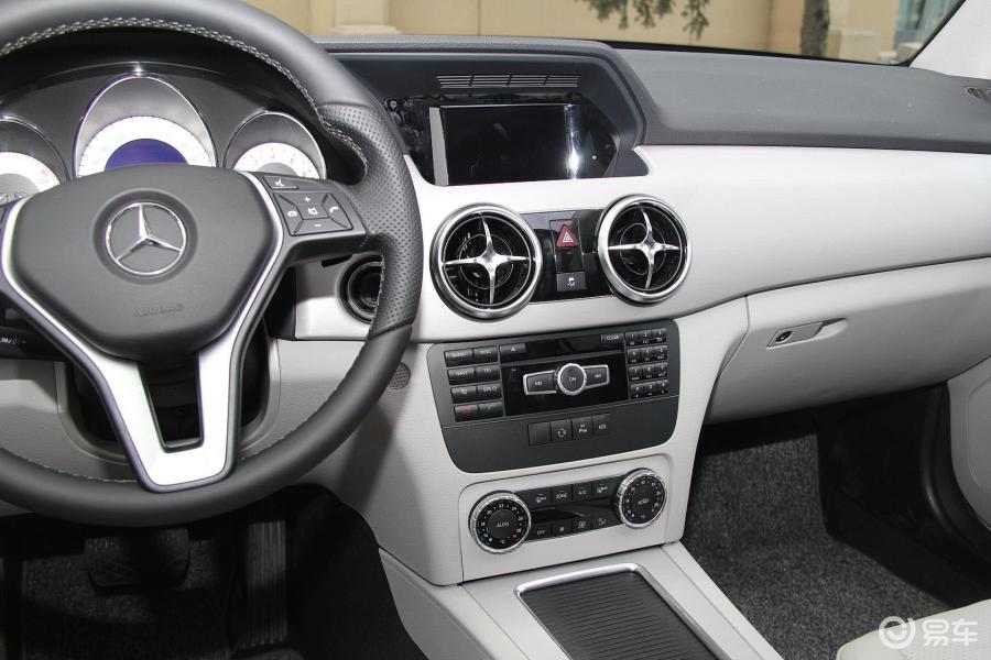 0t 自动 动感型中控台驾驶员方向汽车图片-汽车图片大全】-易车网