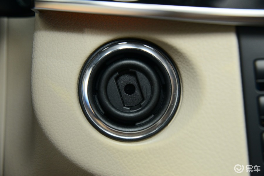 【奔驰e级2014款e260l内饰汽车图片-汽车图片大全】-易车网