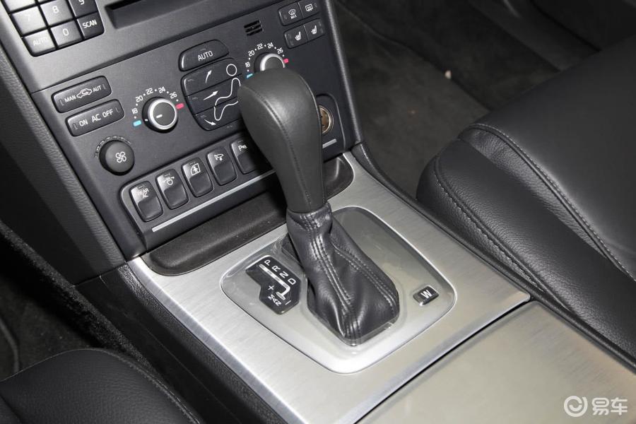 【沃尔沃xc902013款2.