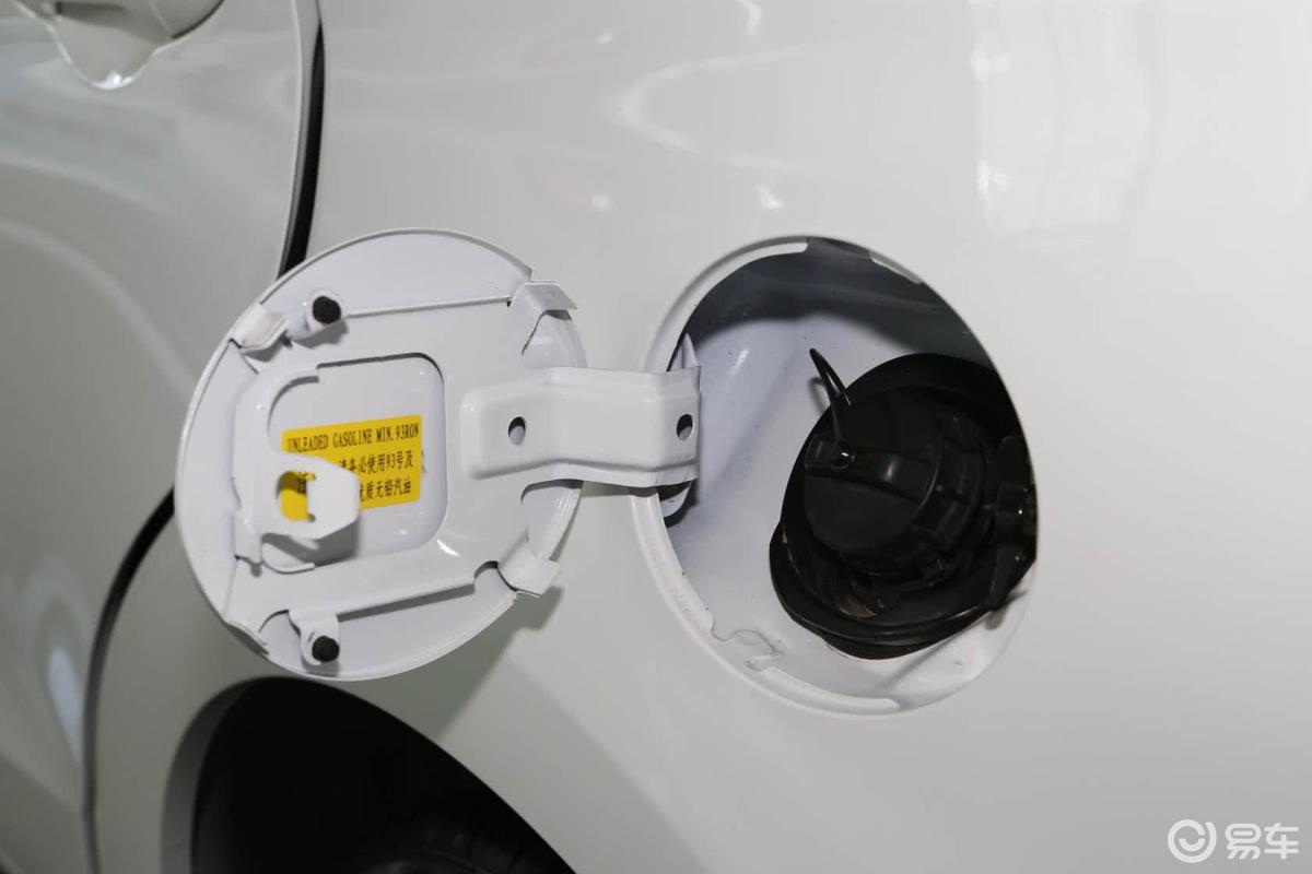 【海马m32014款1.5l 手动 精英型油箱盖汽车图片-汽车图片大全】-易车