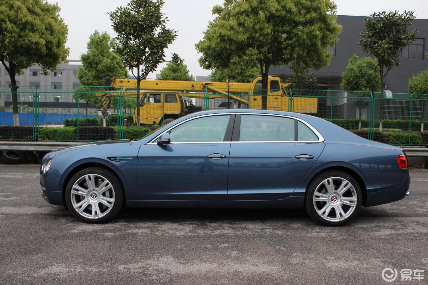 0t w12 mulliner】宾利飞驰_6.