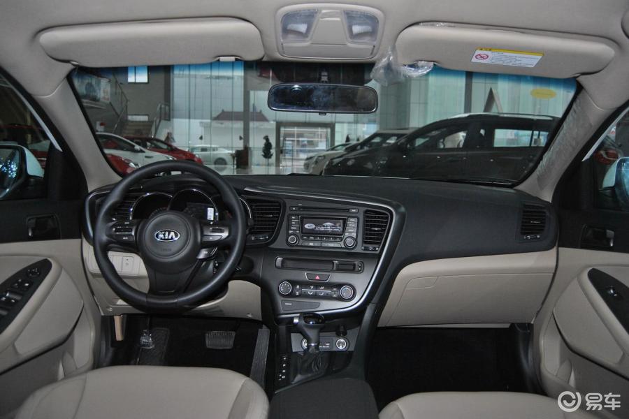 起亚k5 内饰-珍珠白